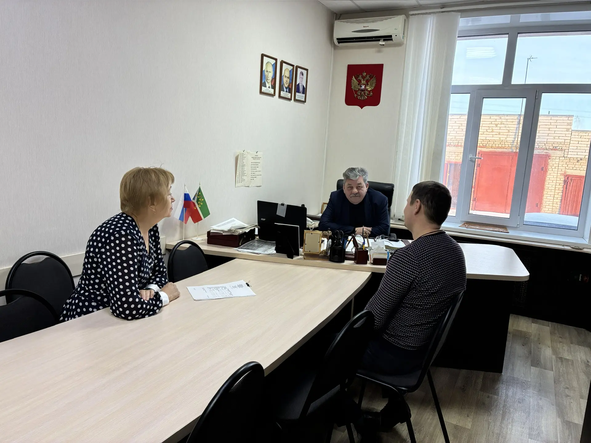 Руководитель общественной приемной провела приемы граждан.